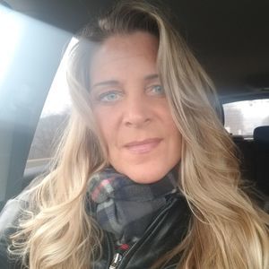 Meet your Posher, Deana